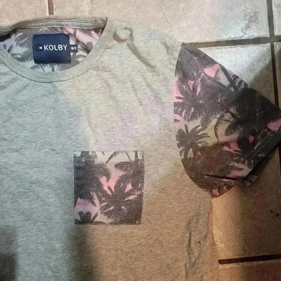 Men's  shirt - Picture 1 of 3